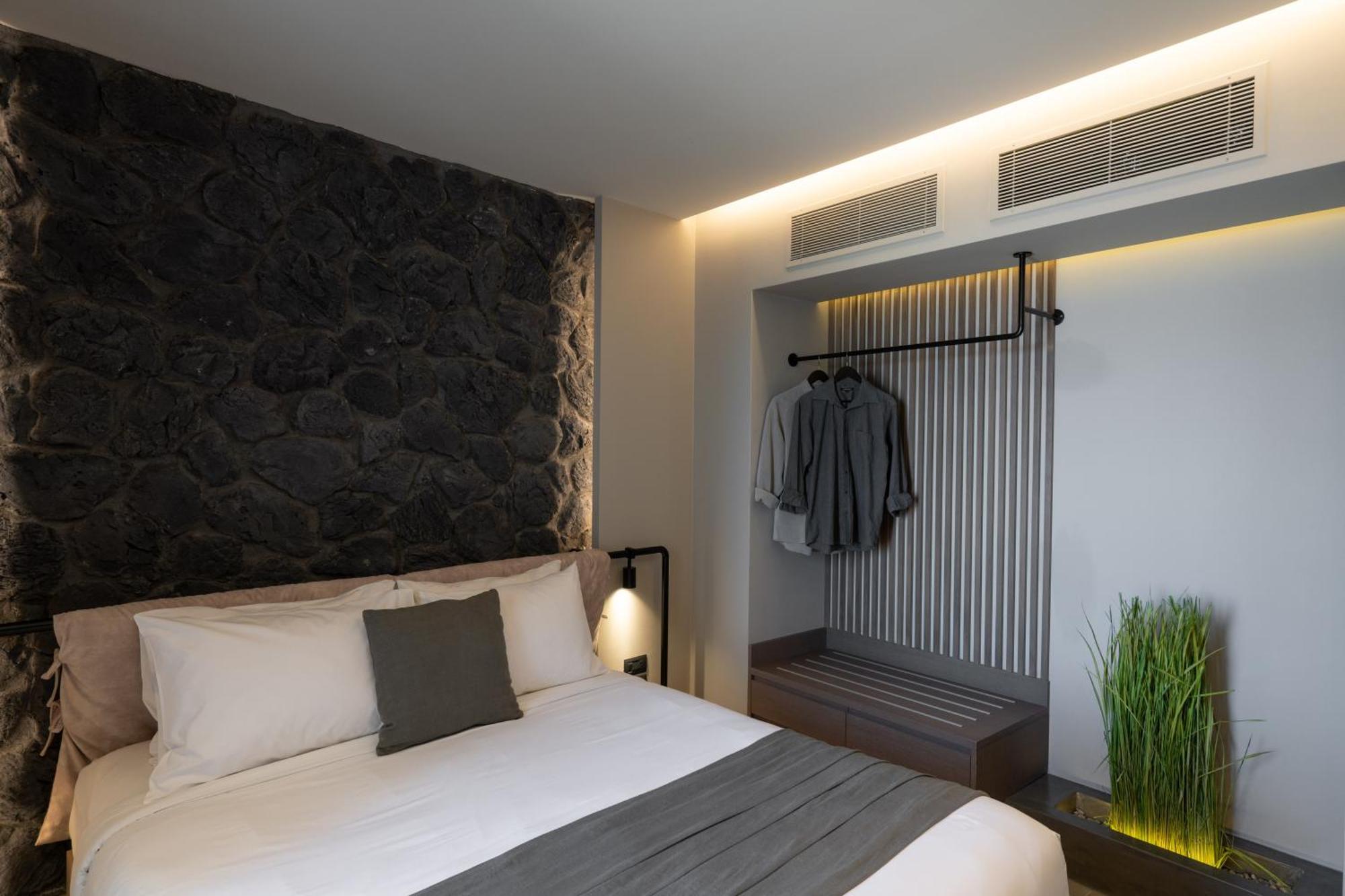 Apikia Santorini Hotell Pýrgos Exteriör bild